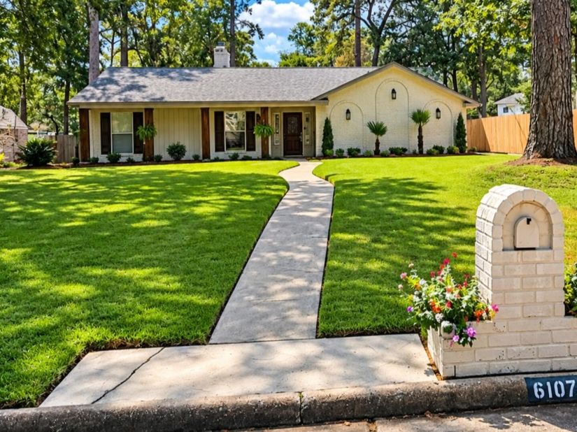 6107 Elmgrove Road, Spring TX 77389