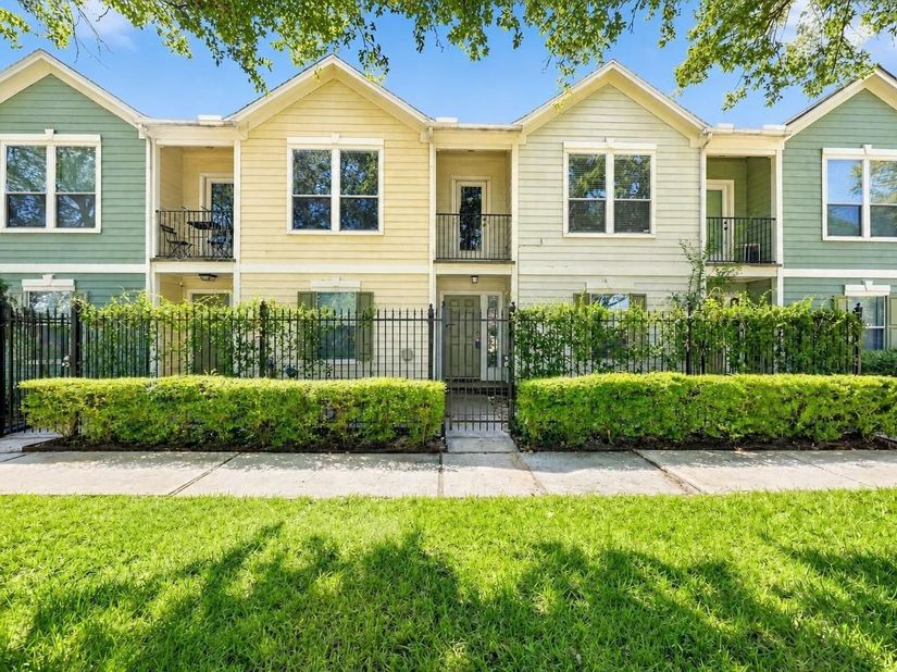 1828 Wheeler Street, Houston TX 77004