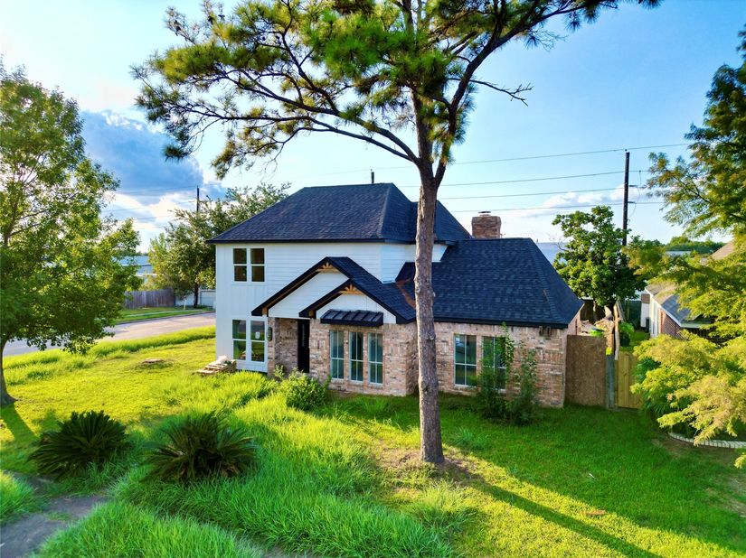 14826 El Grande Drive, Houston TX 77083