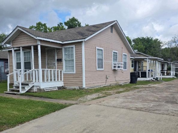 3717 Dawson Lane, Houston TX 77051