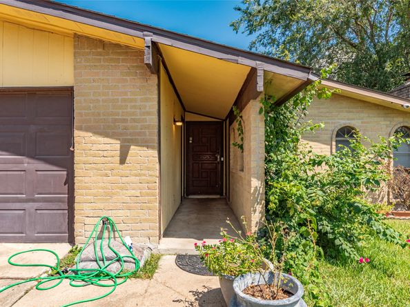 15410 Empanada Drive, Houston TX 77083