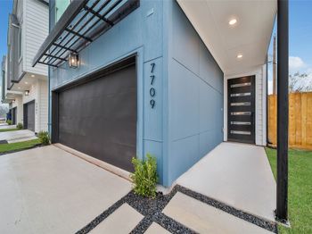 7709 Inwood Grove Lane