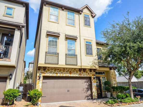 10602 Enclave Shadows Court, Houston TX 77043