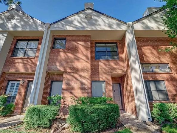 2604 Bering Drive 2604, Houston TX 77057