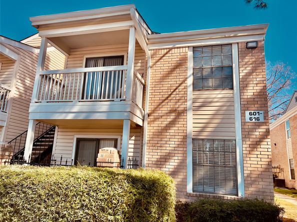 2750 Holly Hall Street 602, Houston TX 77054
