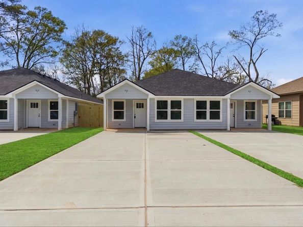 413 S 12th St, Conroe TX 77301