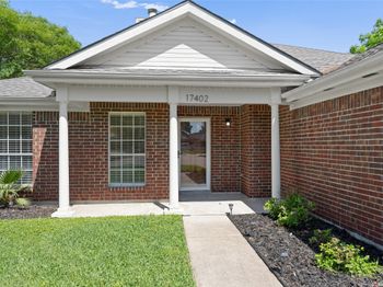17402 Eastwood Circle