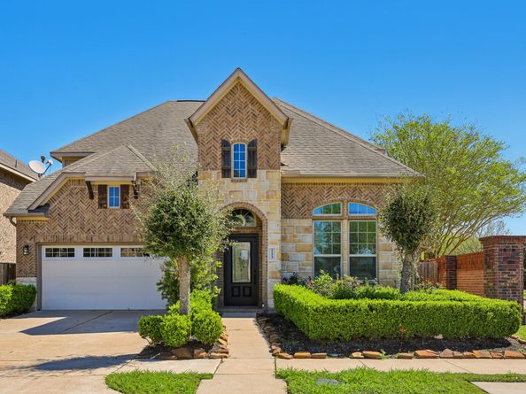 1123 Penny Worth Drive, Sugar Land TX 77479