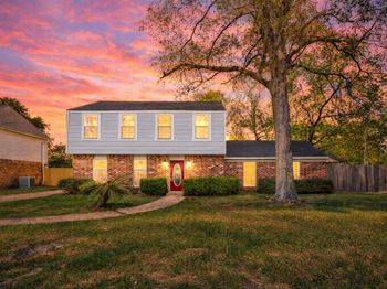 2239 Parkdale Drive