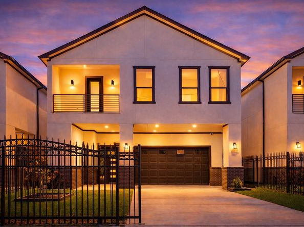 2321 Tuam Street, Houston TX 77004