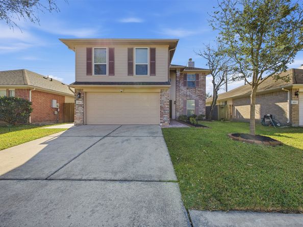 8927 Aspen Place Drive, Houston TX 77071