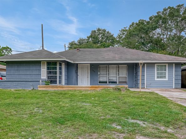 7658 Belbay Street, Houston TX 77033