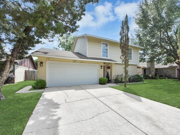 6903 La Violetta Drive, Houston TX 77083
