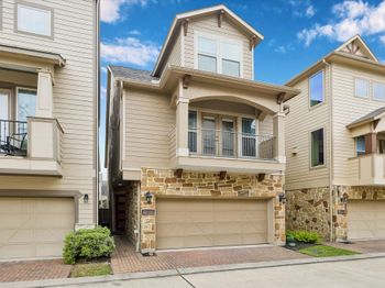 2611 Shady Woods Lane