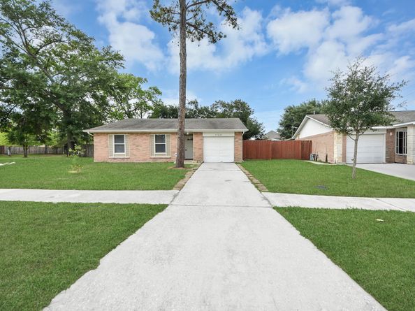 10603 Thorncliff Drive, Humble TX 77396