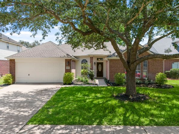 2410 Avery Park Drive, Sugar Land TX 77498