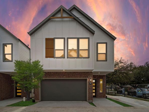 2200 Marnel Road J, Houston TX 77055
