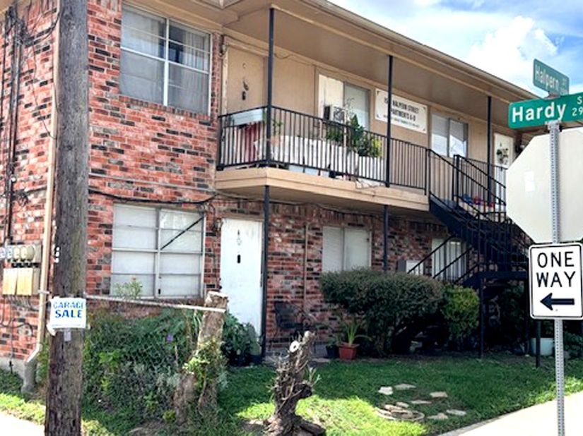 1524 Halpern Street 4, Houston TX 77009