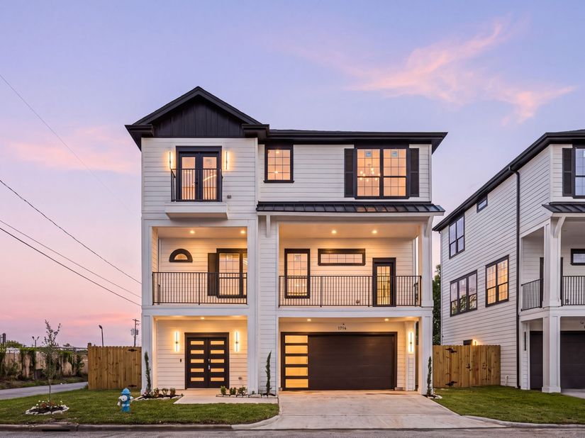 1716 Erin Street, Houston TX 77009
