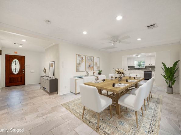 9762 Tappenbeck Drive, Houston TX 77055