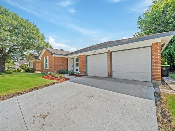 15415 W Hampton Circle, Houston TX 77071