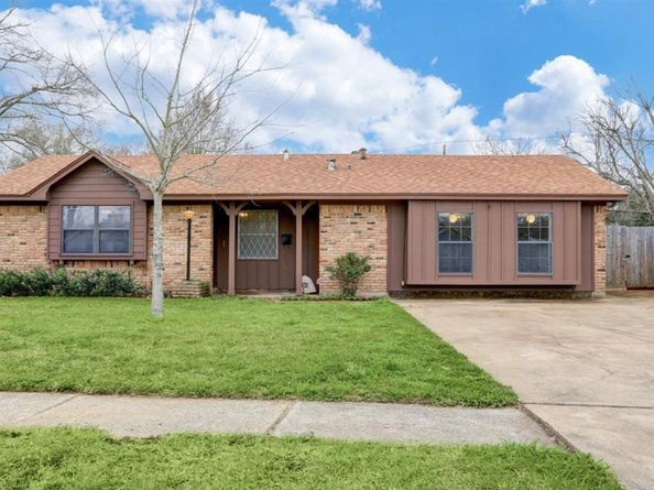 10207 Rambling Trail, Houston TX 77089