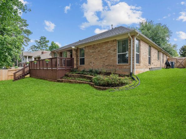 2504 N Yorkchase Lane, Conroe TX 77304