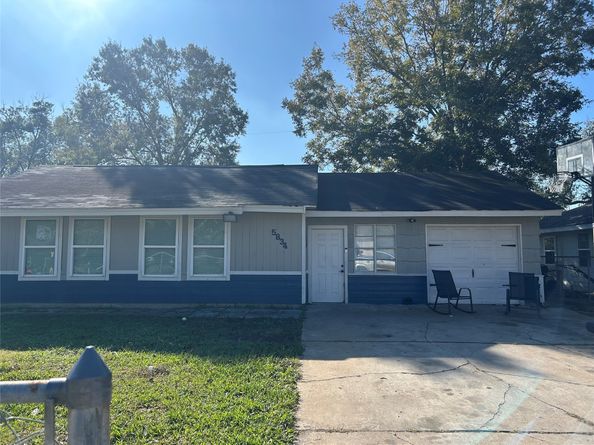 5834 Belmark Street, Houston TX 77033