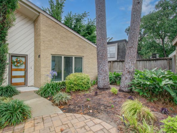 12625 Memorial Drive 87, Houston TX 77024