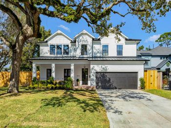 4902 Oak Forest Drive