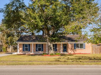 5258 Willowbend Boulevard