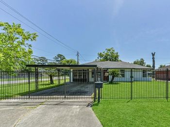 10434 Rockaway Drive