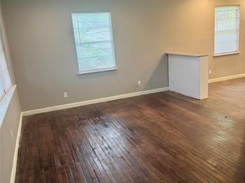 7915 Flintridge Drive