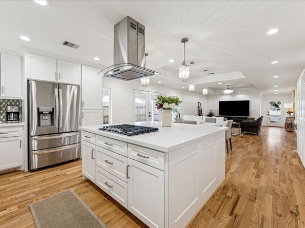 6003 W 43rd Street, Houston TX 77092