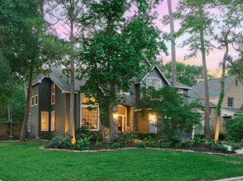 37 Pinepath Place