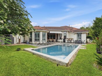 30 Spring Basket Trail
