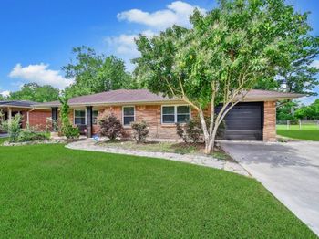 10406 Woodwind Drive