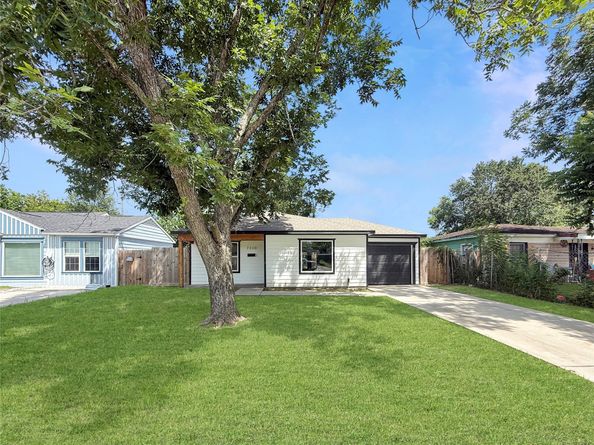 7330 Hurtgen Forest Road, Houston TX 77033