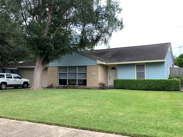 3028 Winslow Street, Houston TX 77025