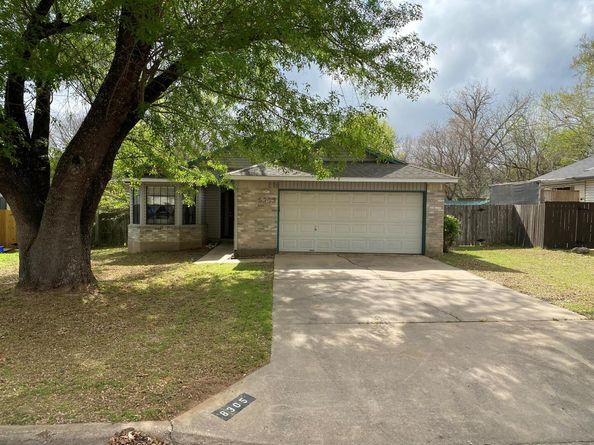 8305 Fort Sumter RD, Austin TX 78745