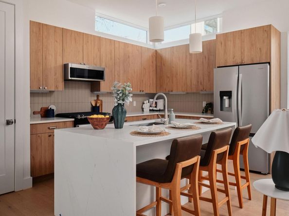 6407 Bradsher B, Austin TX 78745