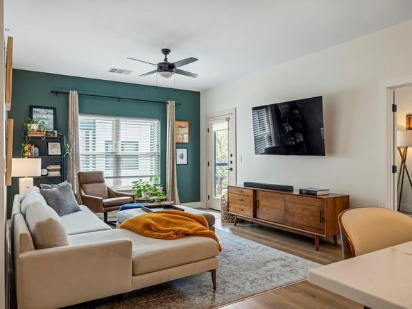 3101 Govalle Ave 208, Austin TX 78702