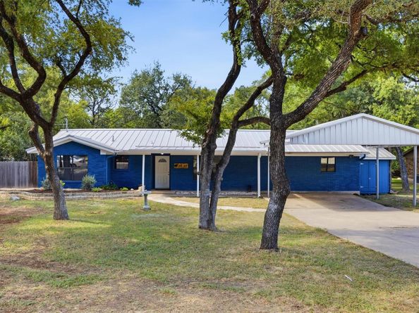 1011 Serenada DR, Georgetown TX 78628
