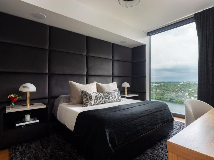 44 East Ave 2101, Austin TX 78701