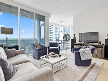 301 West Ave