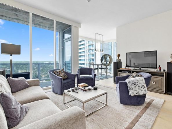 301 West Ave 2008, Austin TX 78701