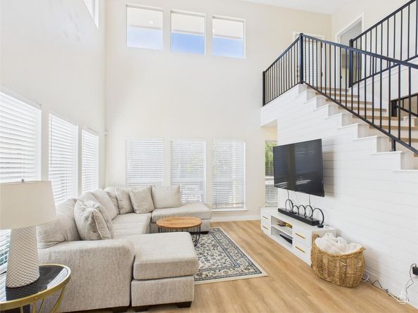 5306 Beacon DR A, Austin TX 78734