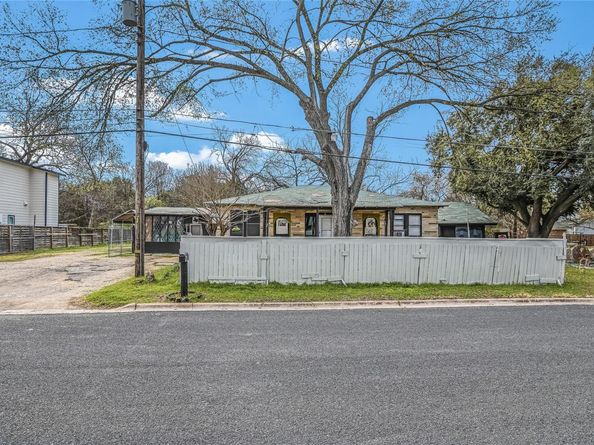 5405 Prock LN, Austin TX 78721