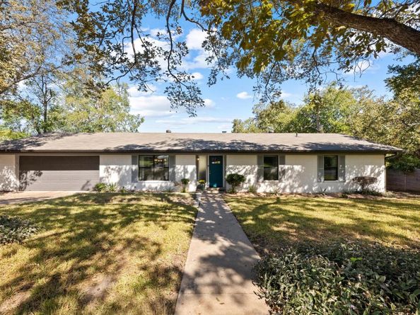 1006 Hollybluff ST, Austin TX 78753