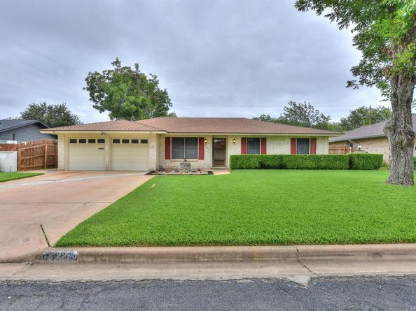 2200 Kenbridge DR, Austin TX 78757